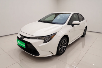 丰田 雷凌 2024款 智能电混双擎 1.8L 领先版