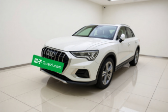 奥迪Q3 2021款 35 TFSI 时尚致雅型