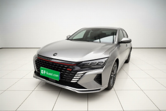 东风风神 奕炫MAX 2021款 1.5T 超炫潮爸版