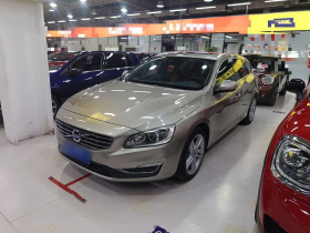 沃尔沃V60 2015款 T5 智雅版