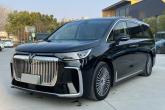 岚图汽车 岚图梦想家 2024款 PHEV 超长续航旗舰版