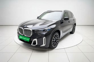 宝马X5 2023款 xDrive 40Li M运动曜夜套装