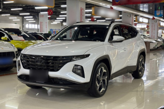 现代 2023款 途胜L 1.5T 自动两驱LUX尊贵版