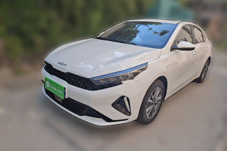 起亚K3 2024款 1.5L CVT舒适优享版