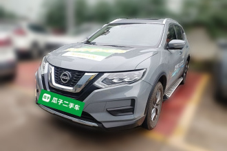 日产 奇骏 2025款 荣誉 2.0L 两驱领先版