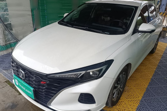 长安 逸动 2021款 PLUS 蓝鲸NE 1.4T GDI DCT尊贵型
