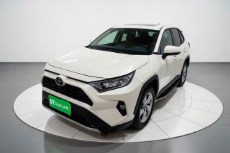 丰田 RAV4荣放 2020款 2.0L CVT四驱风尚PLUS版