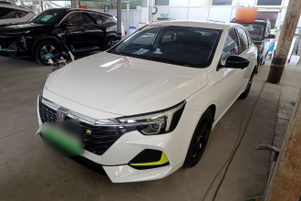 荣威i6 MAX新能源 2020款 1.5T PHEV爽酷版