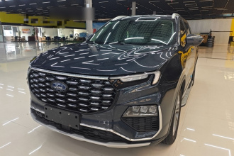福特 领裕 2023款 EcoBoost 225 尊领型 7座（2/2/3）