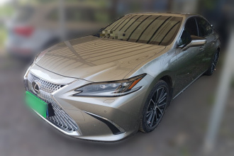 雷克萨斯ES 2022款 300h 臻享版