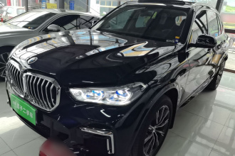 宝马X5 2022款 改款 xDrive 30Li 尊享型M运动套装