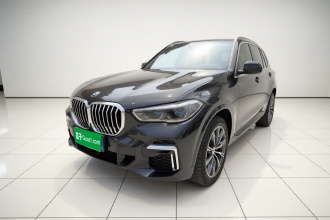 宝马X5 2022款 改款 xDrive 30Li 尊享型M运动套装
