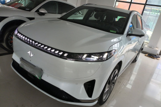 东风奕派 eπ008 2024款 636Max纯电版 6座