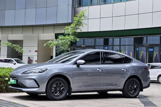 比亚迪 海豹05 DM-i 2026款 DM-i 128KM豪华型