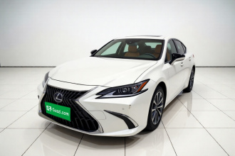 雷克萨斯ES 2020款 300h 卓越版
