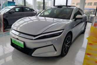 比亚迪 汉L 2025款 EV 四驱激光雷达旗舰型