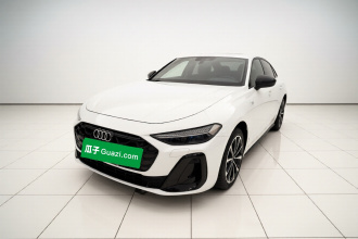 奥迪A5L 2026款 2.0T 运动版 Plus