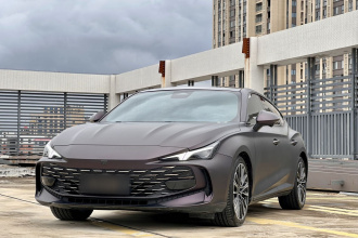 名爵 MG7 2023款 2.0T 自动猎美奢享版