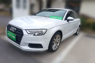 奥迪A3 2018款 30周年年型 Limousine 35 TFSI 进取型