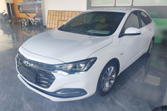 雪佛兰 科鲁泽 2022款 320 自动悦享版