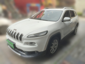 Jeep 自由光 2017款 2.4L 领先版