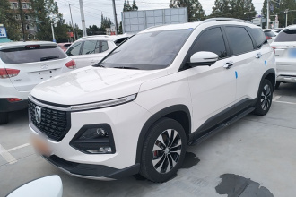 宝骏530 2021款 全球车周年纪念版 1.5T 手动豪华型 6座