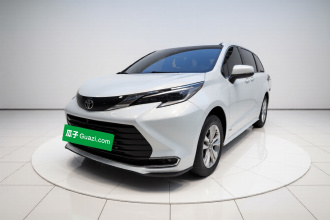 丰田 赛那SIENNA 2024款 2.5L混动 舒适版