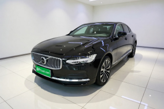沃尔沃S90 2025款 B5 智逸豪华版