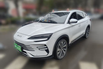 比亚迪 宋PLUS新能源 2024款 荣耀版 DM-i 110km 旗舰型