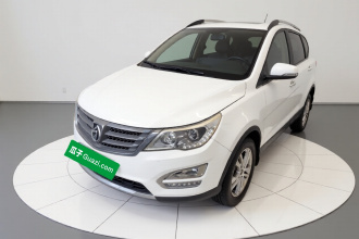 宝骏560 2015款 1.8L 手动精英型