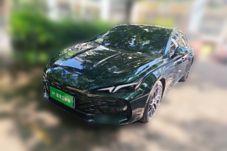 名爵 MG7 2026款 2.0T 405 AT奢享版