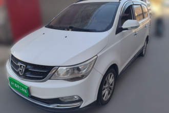 宝骏730 2016款 1.5L 手动舒适型 7座 国V