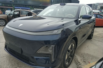 深蓝汽车 深蓝S09 2025款 后驱Ultra+超长续航版