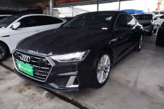 奥迪A7L 2024款 45TFSI S-line 筑梦型 流晶套装