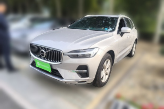 沃尔沃XC60 2022款 B5 四驱智逸豪华版