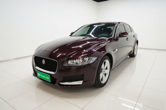 捷豹XFL 2018款 XFL 2.0T 200PS 精英版