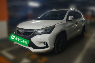 比亚迪 宋 2016款 1.5TI 手动豪华型
