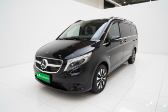 奔驰 威霆 2021款 2.0T 商务版 7座