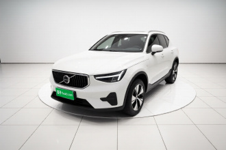 沃尔沃XC40 2023款 B3 智远豪华版