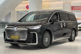 岚图汽车 岚图梦想家 2025款 PHEV 四驱卓越鲲鹏版
