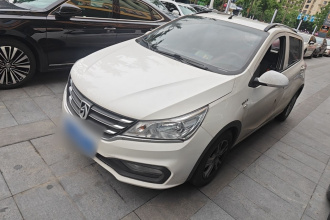 宝骏310 2017款 1.5L 手动时尚型
