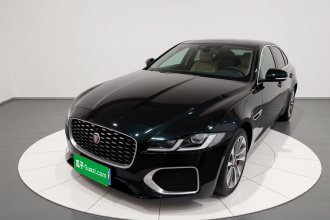 捷豹XFL 2022款 XFL 2.0T P200 两驱精英豪华版