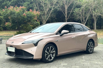 埃安 AION S Plus 2022款 70 智领版