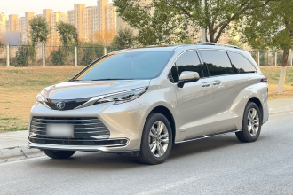 丰田 赛那SIENNA 2021款 2.5L混动 至尊版