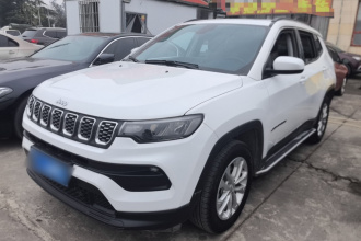 Jeep 指南者 2021款 220T 自动领先版