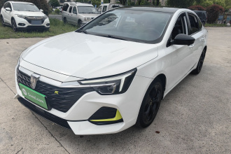 荣威i6 MAX 2020款 300TGI 自动爽酷天幕版