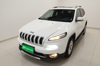 Jeep 自由光 2017款 2.4L 领先智能版