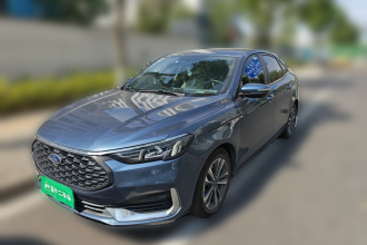 福特 福睿斯 2021款 1.5L 自动钻石版