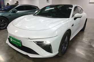 哪吒汽车 哪吒S猎装 2024款 增程300 标准版