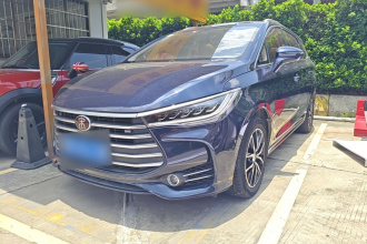 比亚迪 宋MAX 2018款 1.5T 自动智联精英型 6座